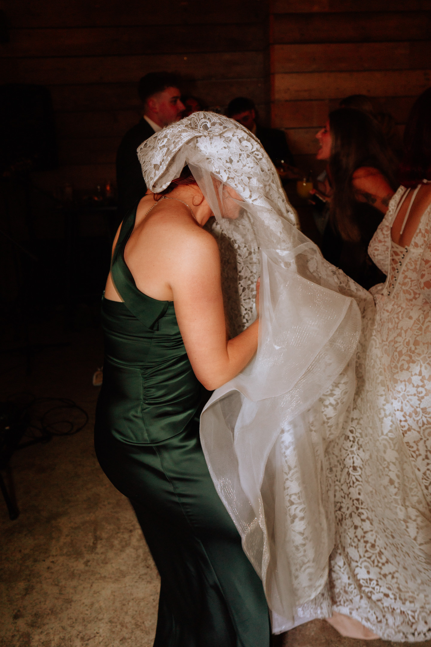 PREVIEWS MILLIE TOM SHACK REVOLUTION WEDDING PHOTOGRAPHY 031 PREVIEWS MILLIE TOM SHACK REVOLUTION WEDDING PHOTOGRAPHY 031